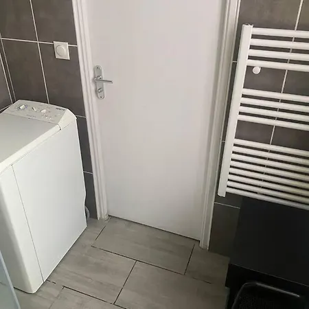 2 - Hyper Centre - 1 A 4 Personnes